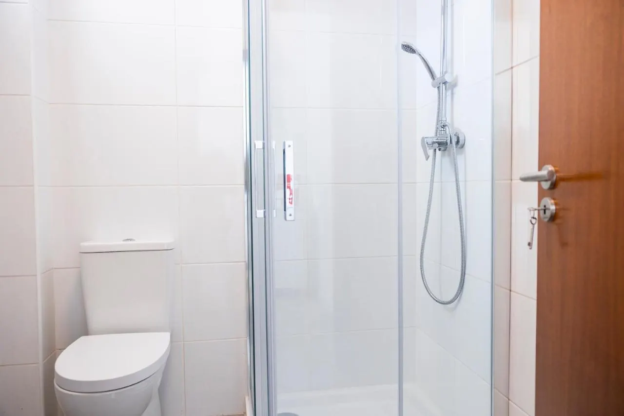 Apartamentos Progresso 2º Esq Funchal Portugália